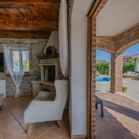 Sonne In Istria For 8 People - Pet Friendly With Private Pool Villa Jursici