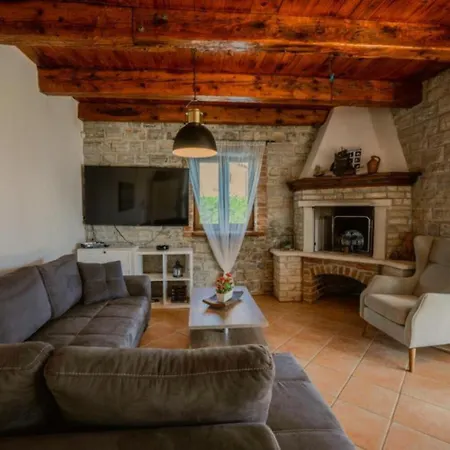 Villa Sonne In Istria For 8 People - Pet Friendly With Private Pool *