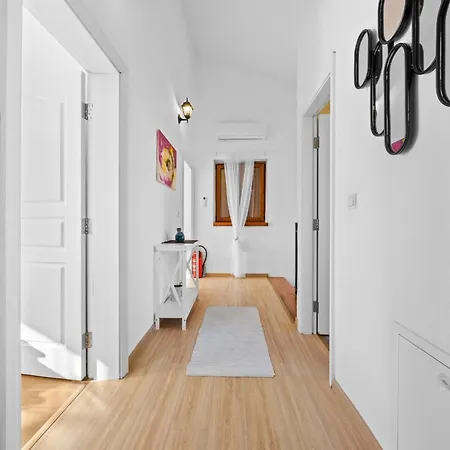 Villa Sonne In Istria For 8 People - Pet Friendly With Private Pool