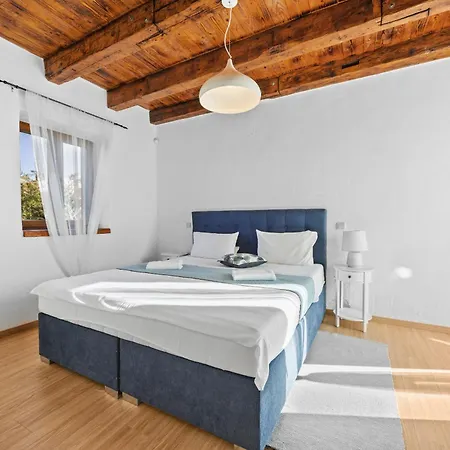 Villa Sonne In Istria For 8 People - Pet Friendly With Private Pool Jursici