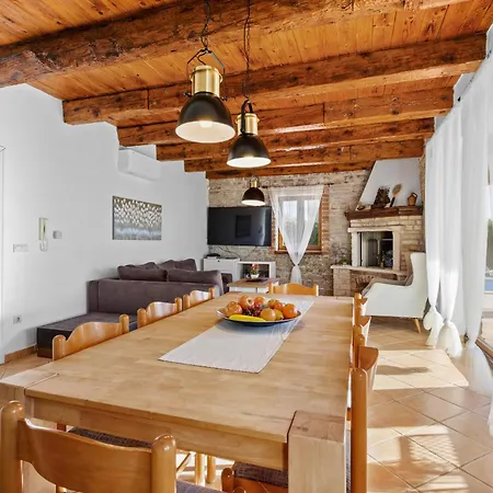 Sonne In Istria For 8 People - Pet Friendly With Private Pool Villa