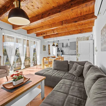 Villa Sonne In Istria For 8 People - Pet Friendly With Private Pool