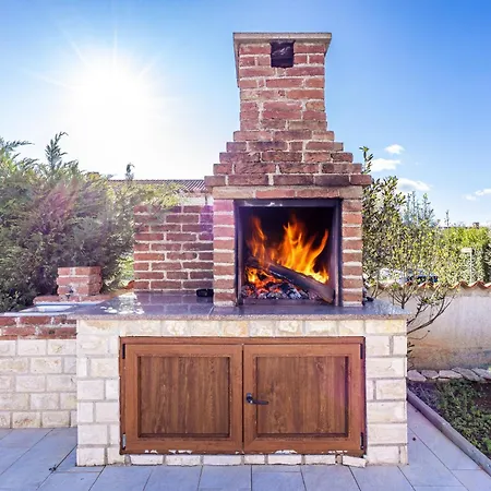 Sonne In Istria For 8 People - Pet Friendly With Private Pool Villa Jursici