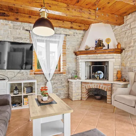 Sonne In Istria For 8 People - Pet Friendly With Private Pool