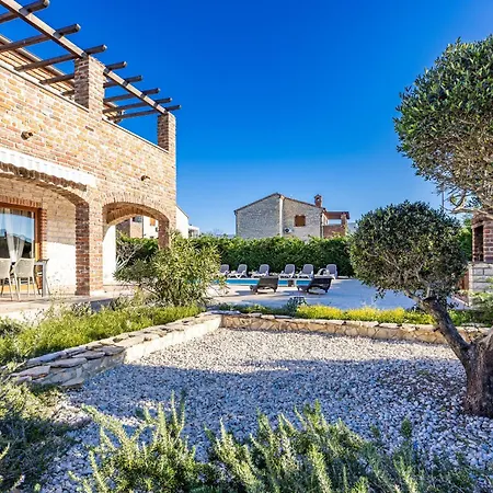 Sonne In Istria For 8 People - Pet Friendly With Private Pool Villa Juršići